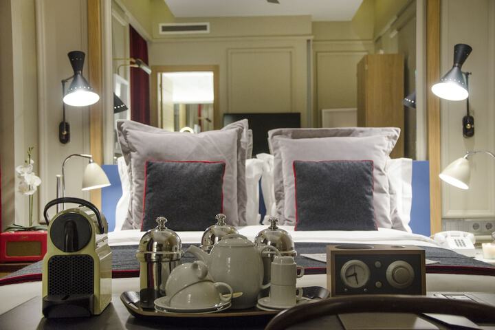 Room 75 of 143