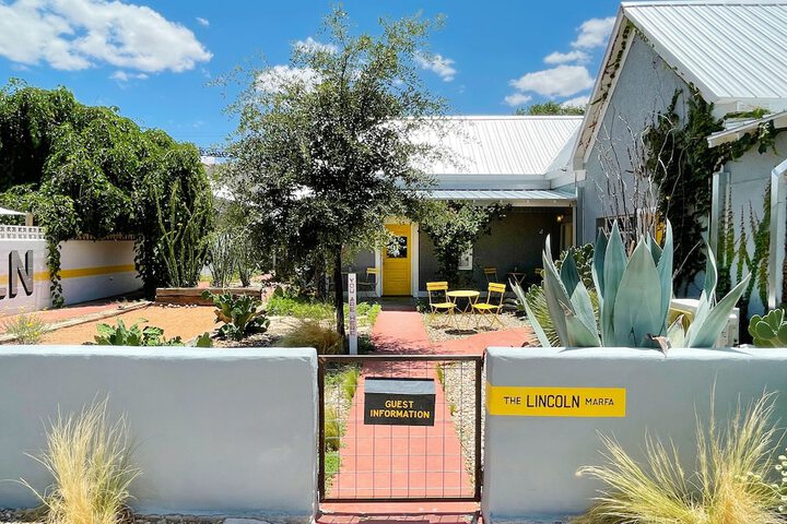 The Lincoln Marfa