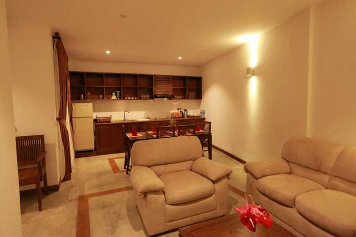 Room 10 of 44
