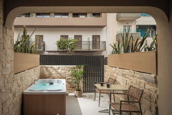 Terrace/Patio 38 of 133
