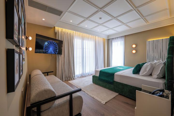 Hotel Interior 113 of 128