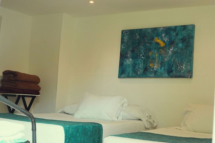 Room 40 of 123