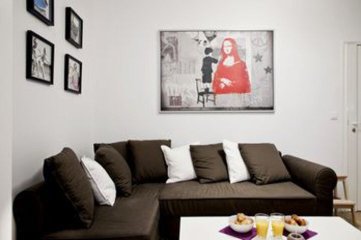 Room 87 of 97