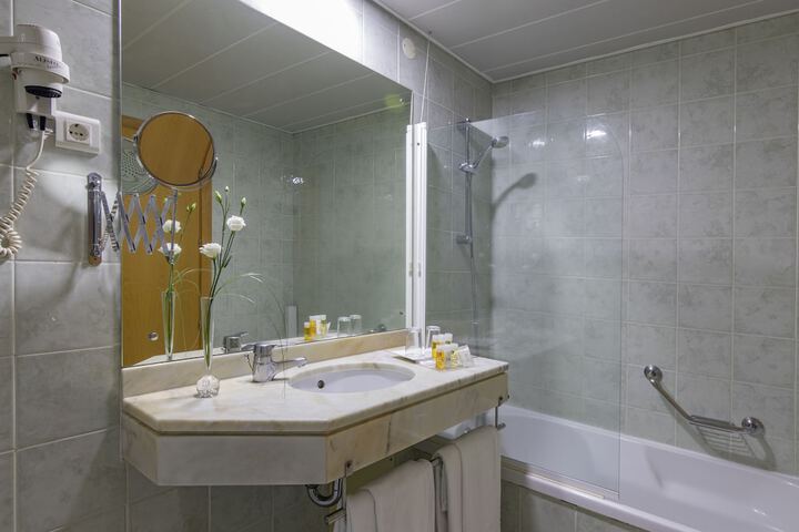 Bath Interior
