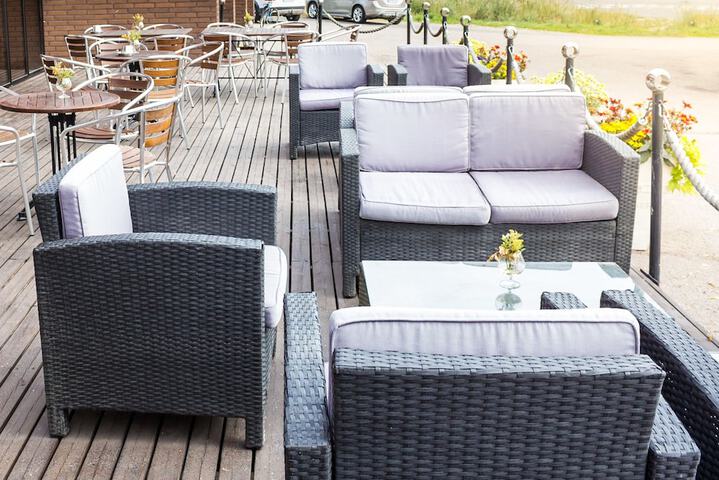Sundeck