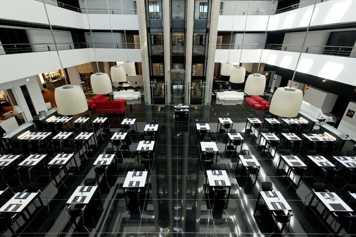 Hotel Interior 12 of 335
