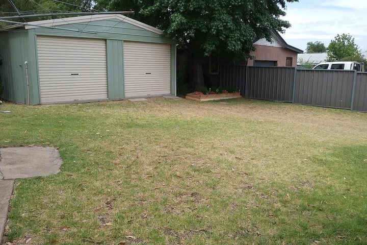 Property Grounds 19 of 22