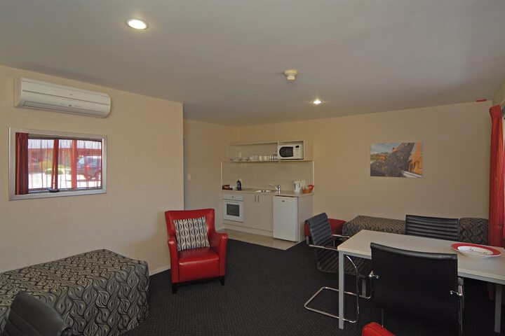 Room 20 of 31