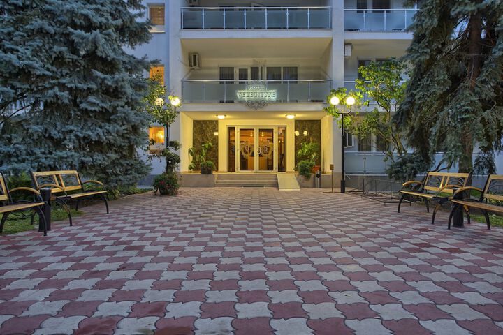 Terrace/Patio 71 of 75