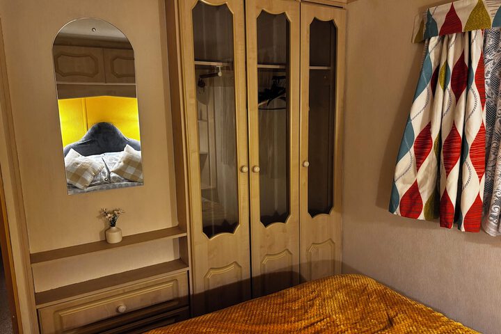 Room 60 of 68