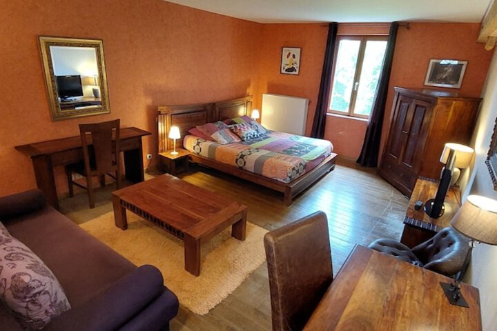 Room 16 of 71