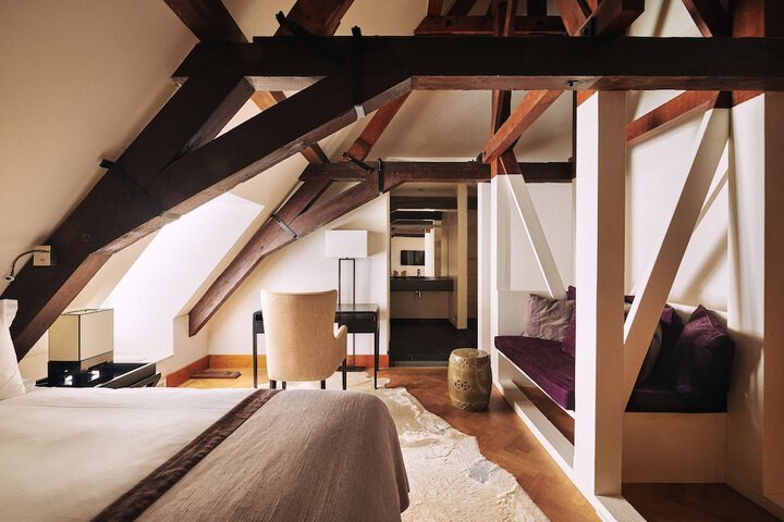 Room 15 of 55