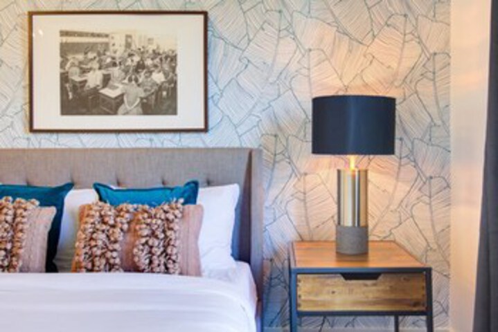 Room 52 of 63