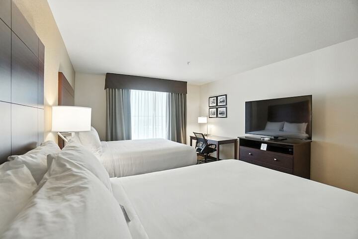 Room 54 of 109