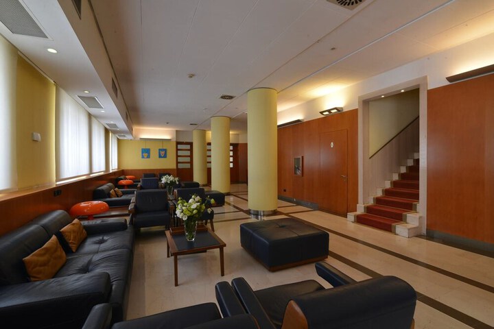 Hotel Interior 9 of 58