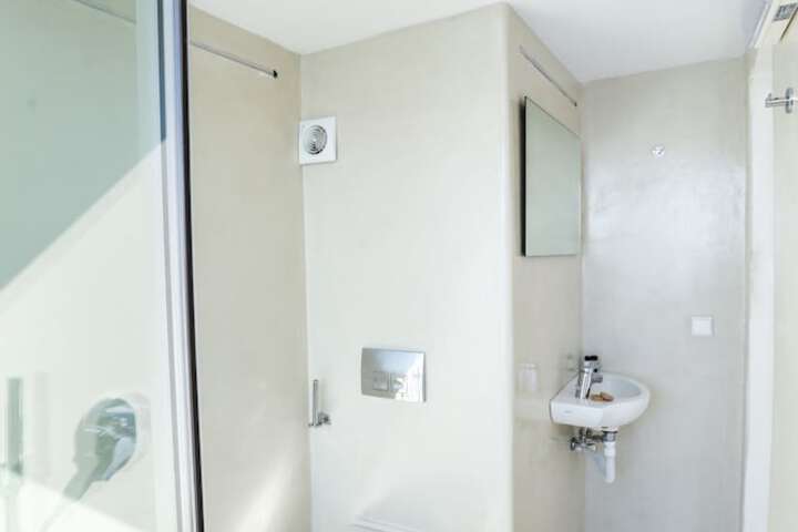 Room 148 of 188