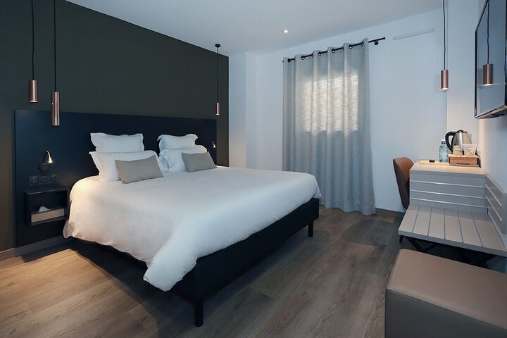 Room 20 of 74