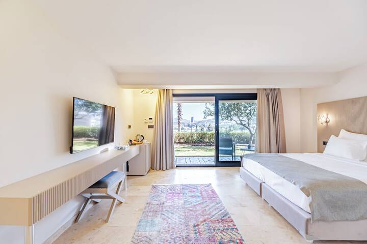 Room 43 of 86