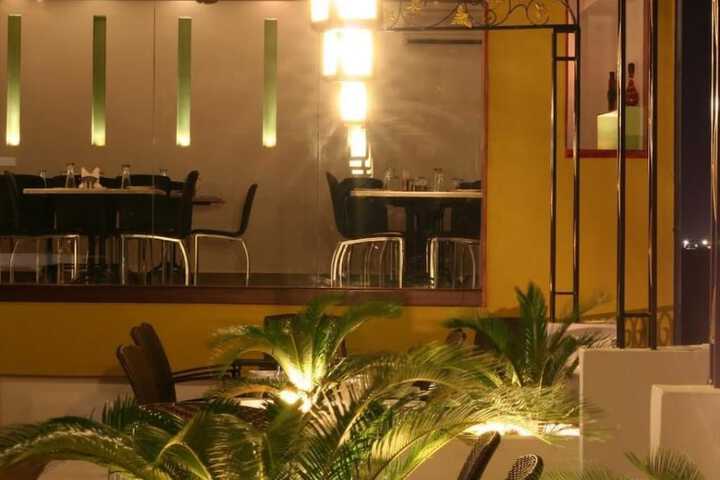 HOTEL ALWIN
