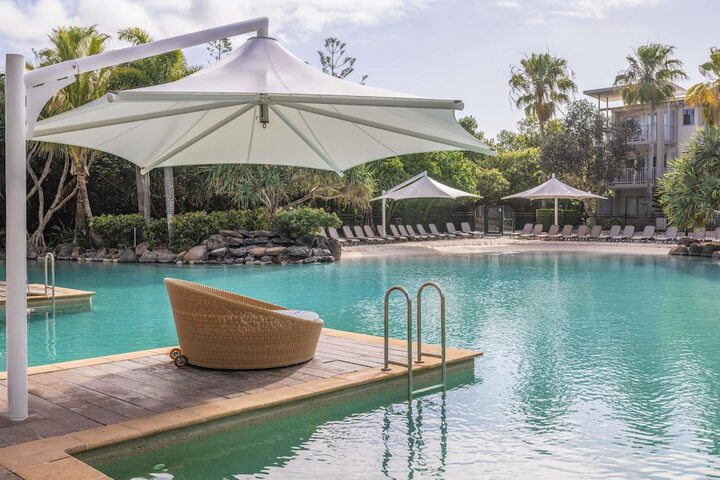 Pool 64 of 133
