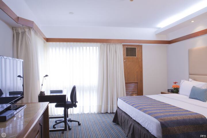 Room 14 of 125