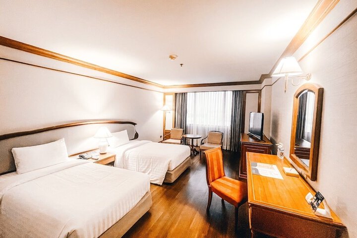 Room 27 of 58