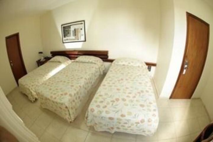 Room 8 of 23