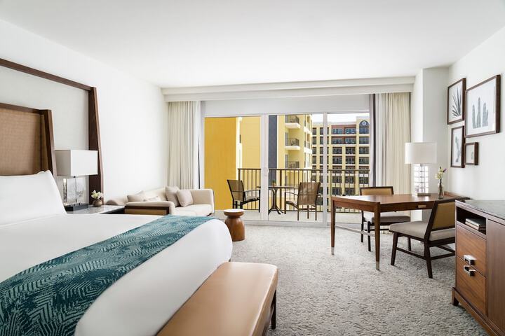 Room 25 of 120