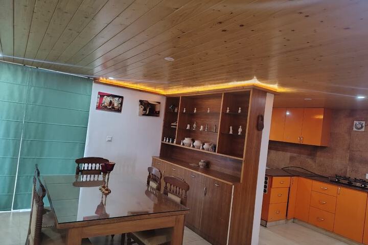 Room 96 of 174