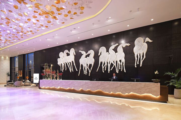 Hotel Interior 4 of 175