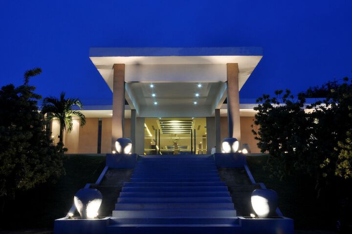 Hotel 134 of 162