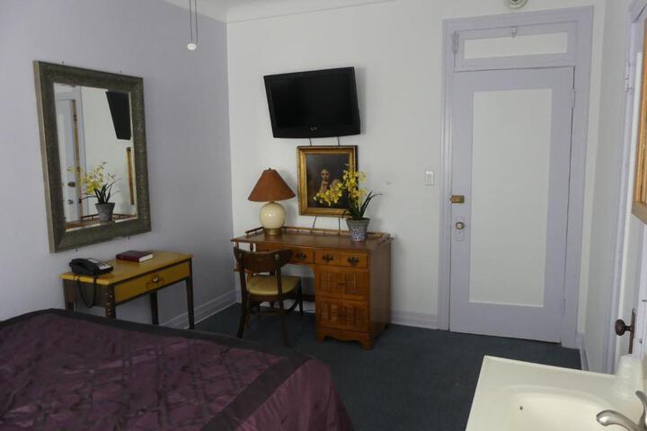 Photo 3
