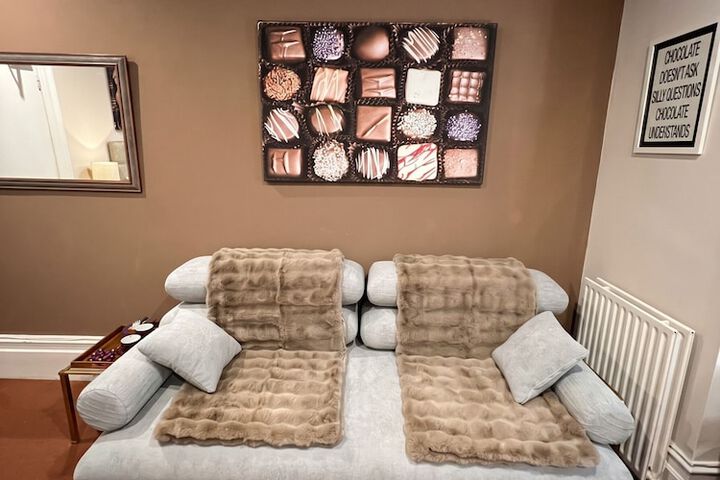 Room 79 of 193