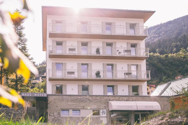 Photo of Nefer Haus