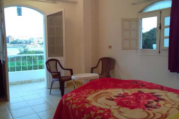 Room 9 of 151