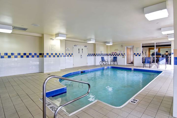 Pool 32 of 60