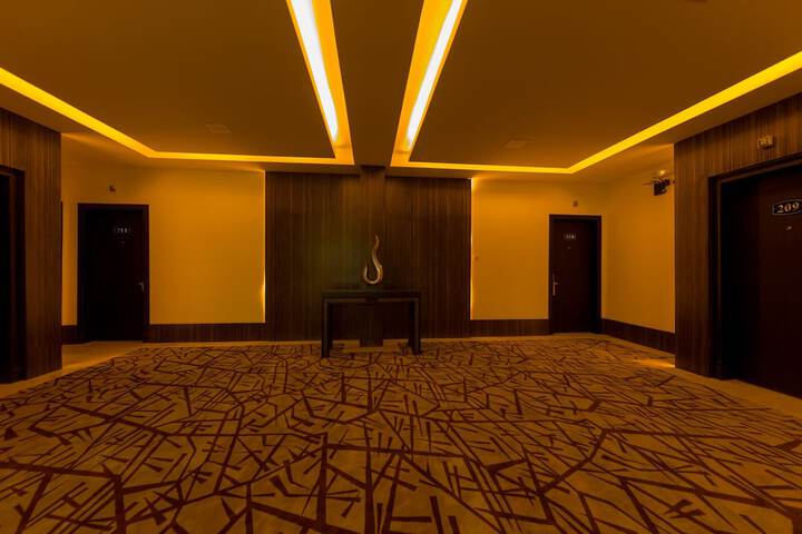 Hotel Interior 6 of 37
