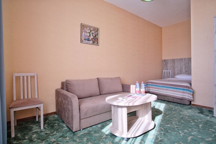 Room 30 of 72