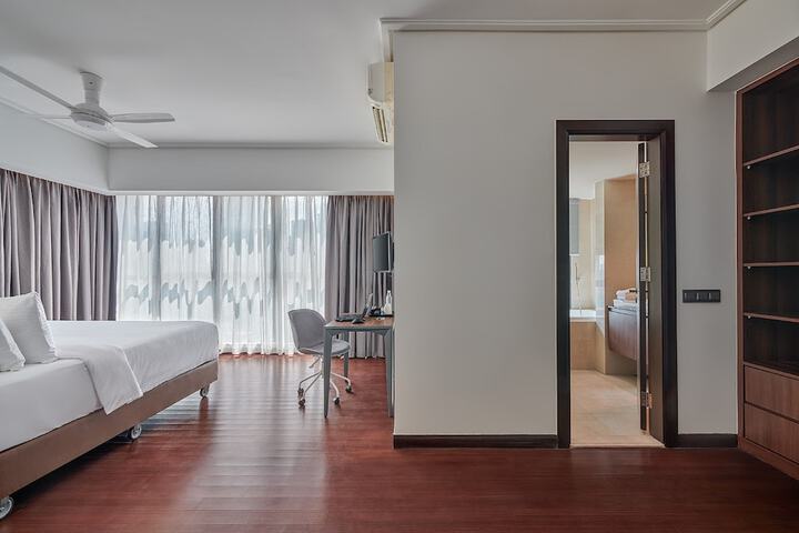Room 3 of 57