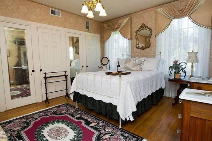 Room 8 of 39