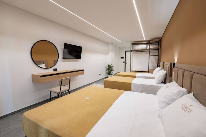 Room 64 of 108