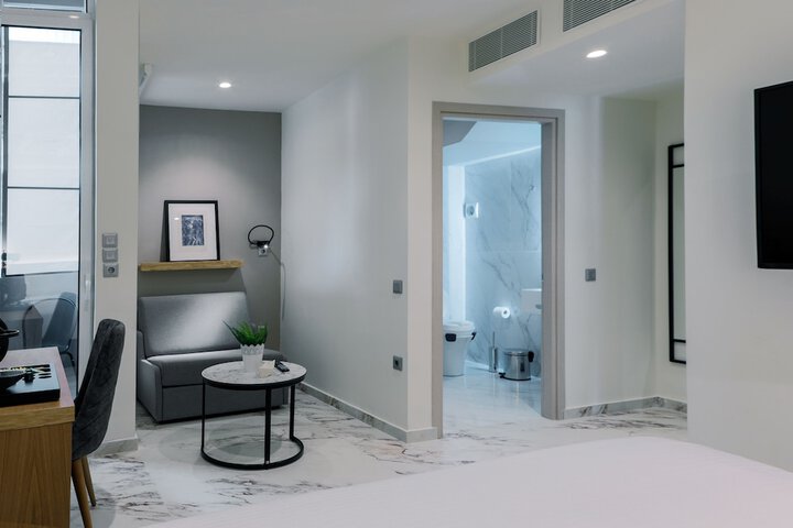 Room 54 of 74