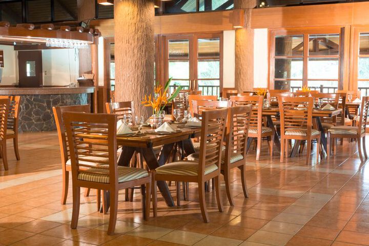 Dining 127 of 169