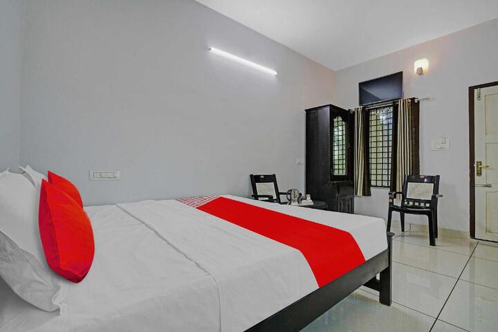 Hotel O Hornbill Residency