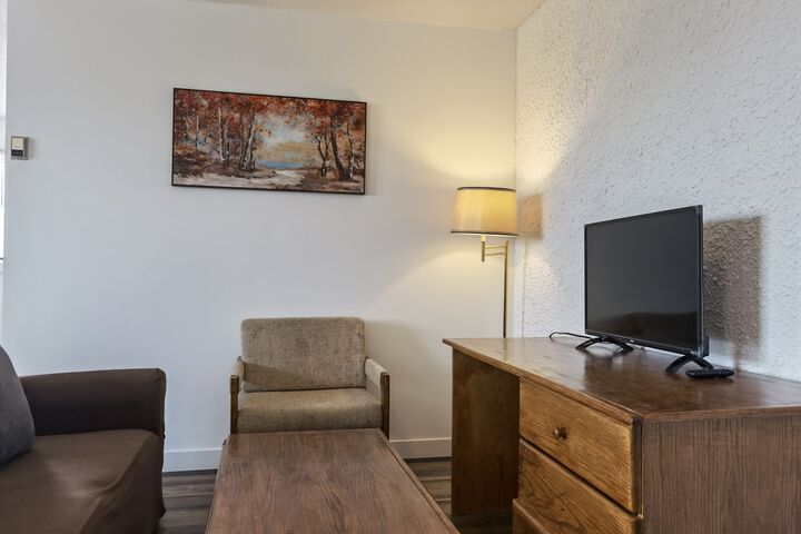 Room 46 of 72