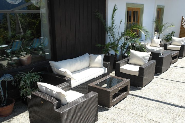 Sundeck 4 of 26