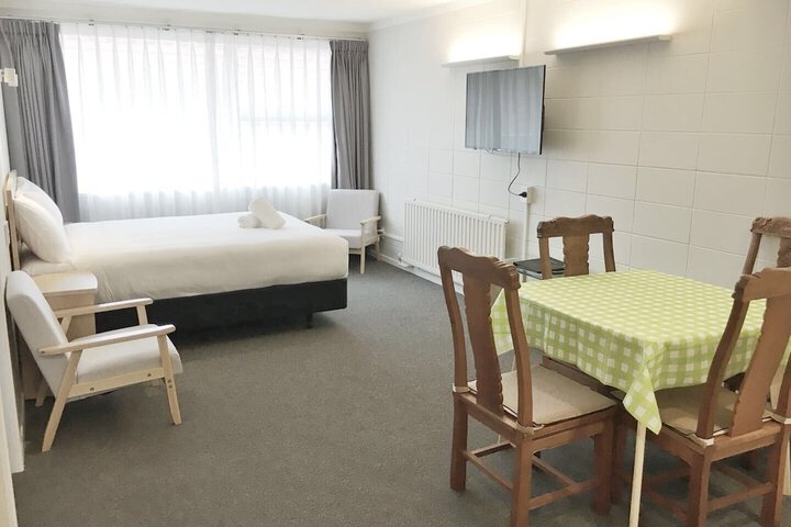 Room 20 of 32