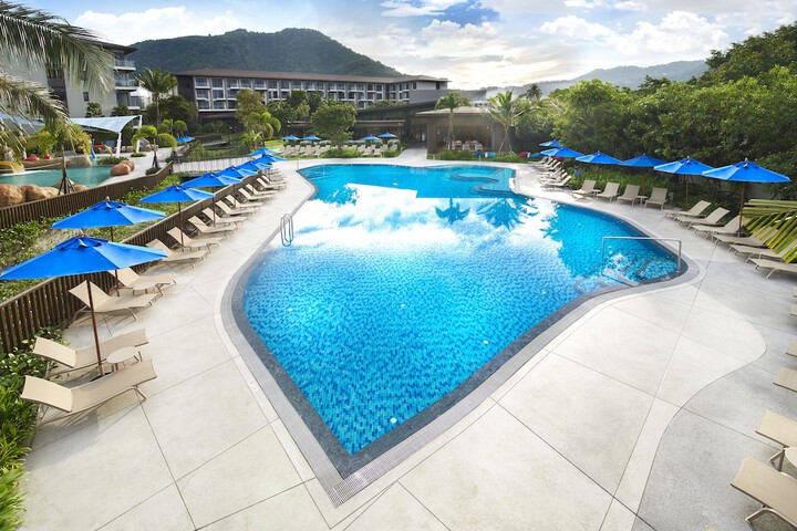 Pool 89 of 175