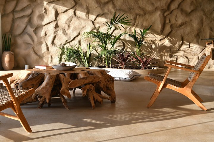 Lounge 220 of 269