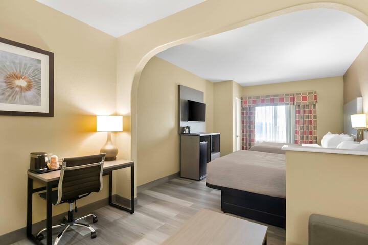 Room 41 of 73